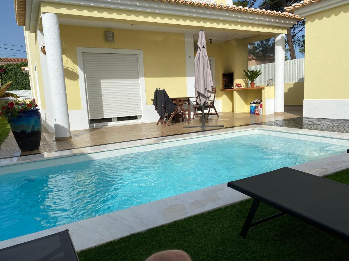 Zion Guest House Almada Extérieur photo